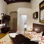 Duomo Luxury Bed and Breakfast Νάπολη