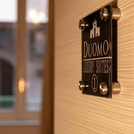 Duomo Luxury ナポリ