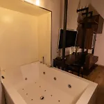 Duomo Luxury فندق مبيت وإفطار نابولي