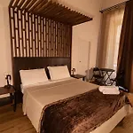 Duomo Luxury فندق مبيت وإفطار