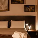 فندق مبيت وإفطار Duomo Luxury نابولي